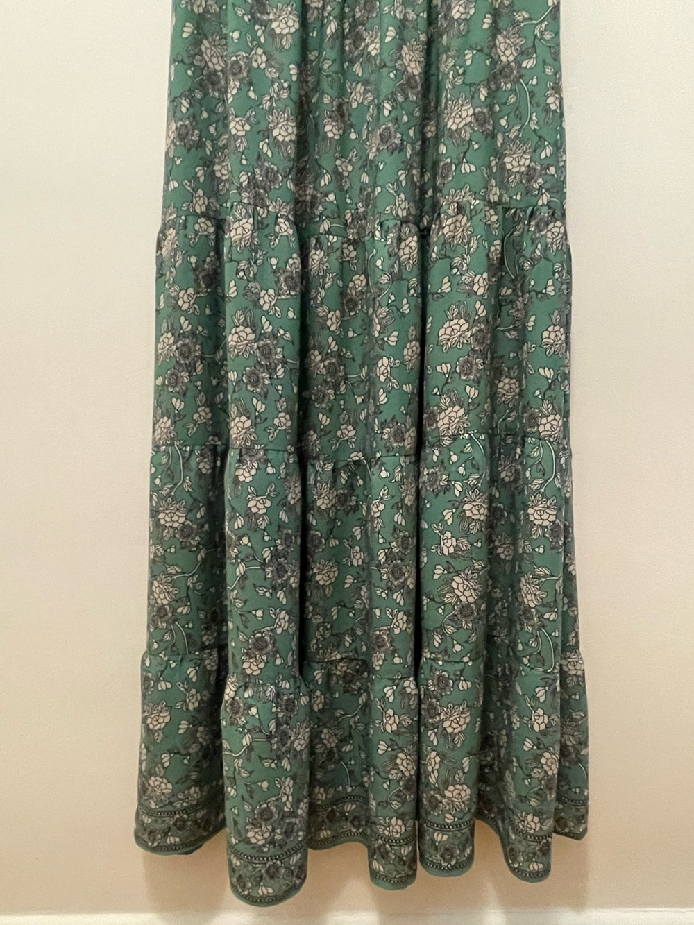 Max Studio Green Floral Smocked Maxi Summer Dress - Picture 3 of 7